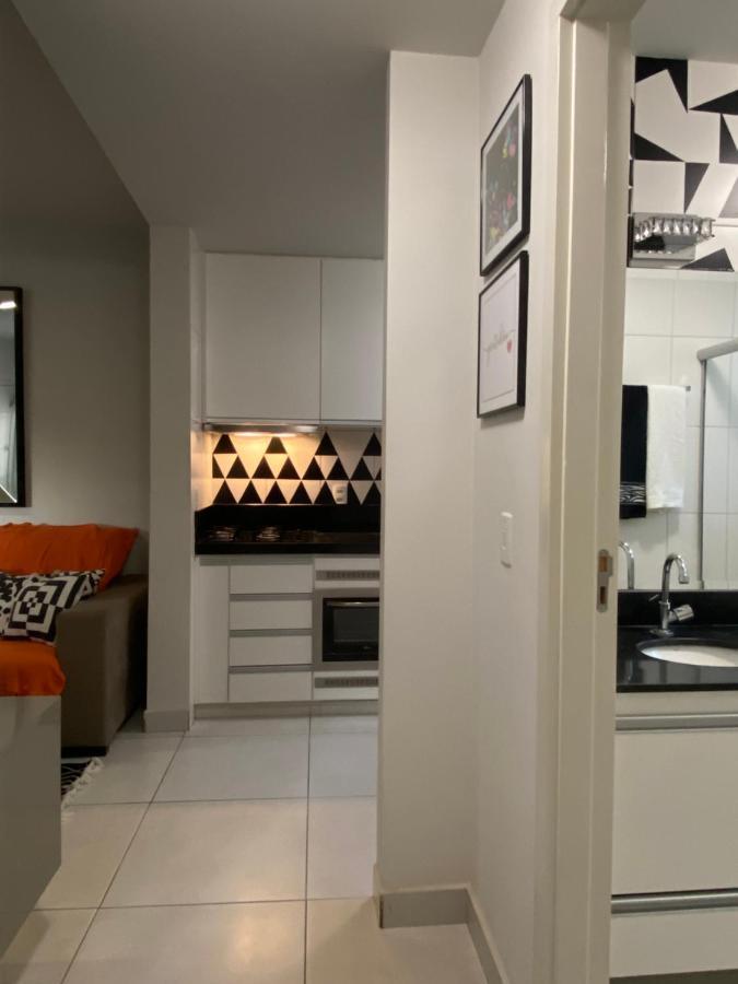 Sinta-se em Casa! Apto Novo, Aconchegante, Funcional - 1 Quarto atende até 2 pessoas com cama de casal ou 2 Quartos para até 4 pessoas com camas de solteiro Montes Claros Exterior foto
